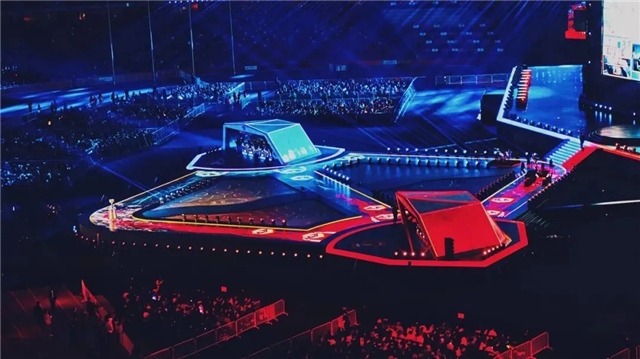 首先因为他